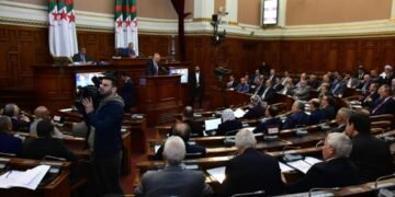 المصادقة بالاجماع على نص القانون المتضمن تسوية الميزانية لسنة 2021 بمجلس الامة